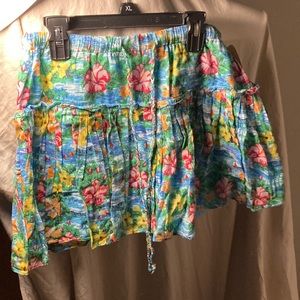 Aeropostal multi-color, cotton, Hawaiian floral, elastic tie waist, ruffled